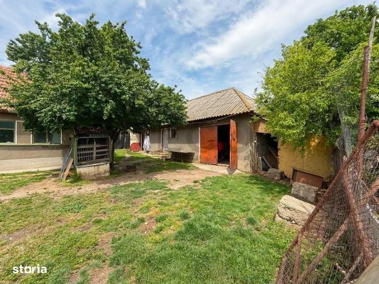 Casă cu 3 camere în Tărian