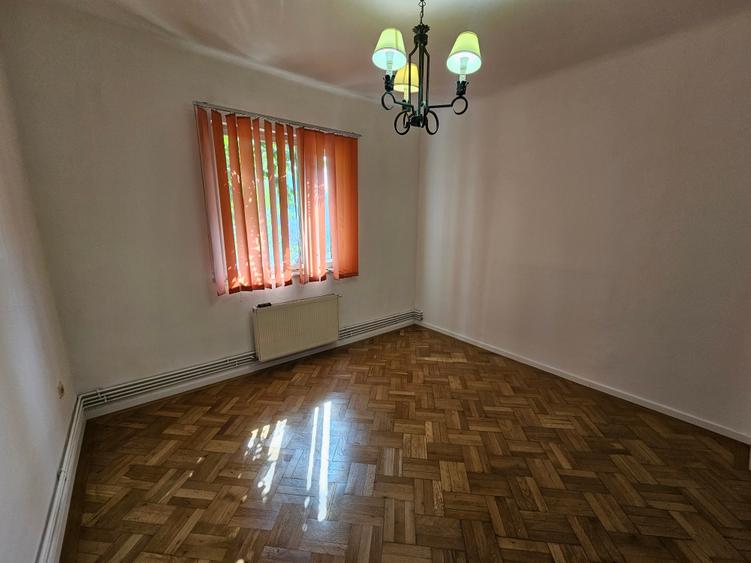 Birou, de 89.580001831055 mp, în Cotroceni