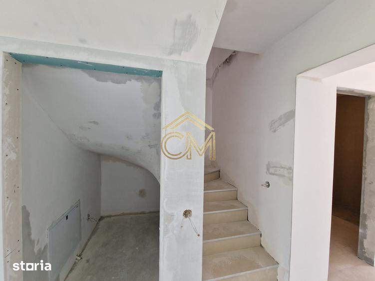 Casa 4 Camere - 110 MPU - 264 MP Teren - Terasa - 11