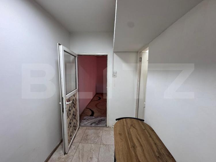 Apartament cu 2 camere nedecomandat, mobilat în Micro 11