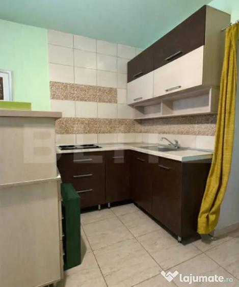 Apartament cu 3 camere decomandat în Sângeorgiu de Mureș