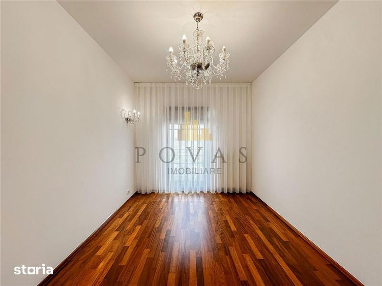 Apartament cu 4 camere decomandat, mobilat în Băneasa