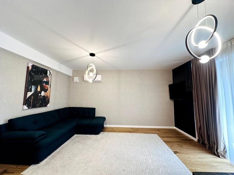 Apartament cu 3 camere decomandat, mobilat în Aviației