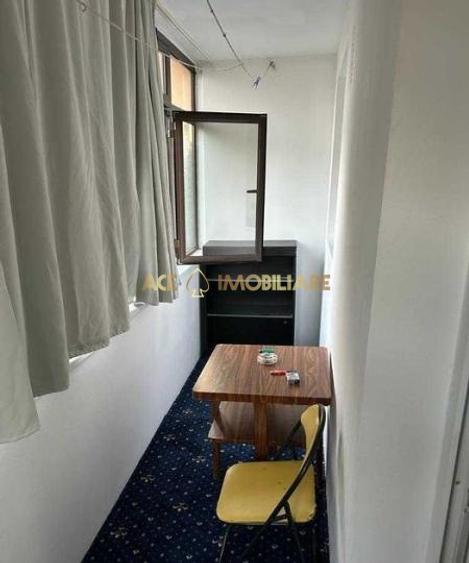 Apartament cu 2 camere semidecomandat, mobilat în Brâncoveanu