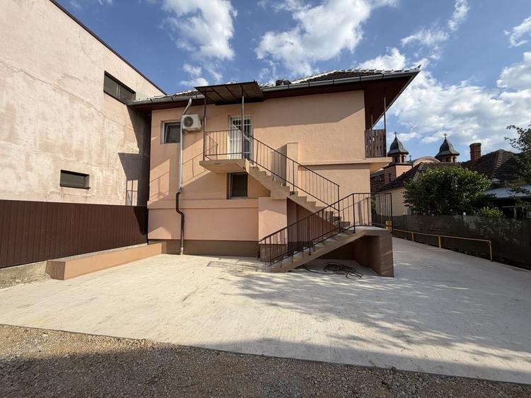 Spațiu comercial, de 210 mp, în Ultracentral