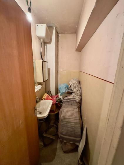 Apartament cu 3 camere decomandat în Uverturii