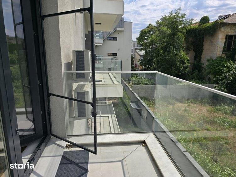 Apartament cu 2 camere decomandat în Decebal