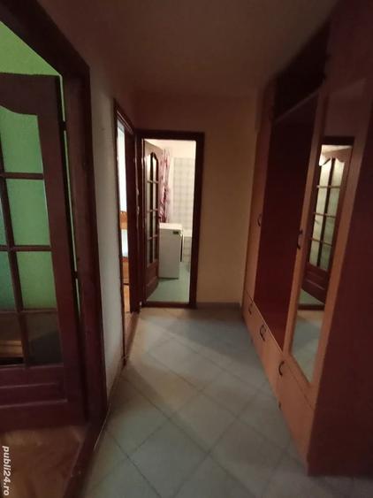 Apartament cu 3 camere decomandat în Lunei