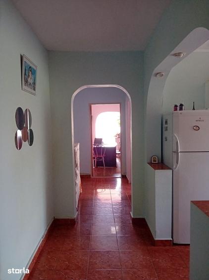 Apartament cu 4 camere, mobilat în Ultracentral