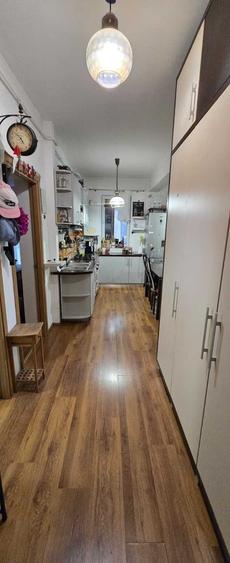 Apartament cu 2 camere decomandat în Florești