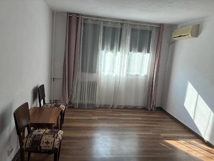 Apartament cu 3 camere decomandat în Militari