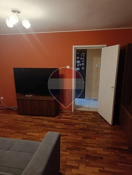 Apartament cu 2 camere decomandat în Gării