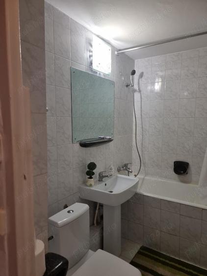 Apartament cu 3 camere în Nufărul