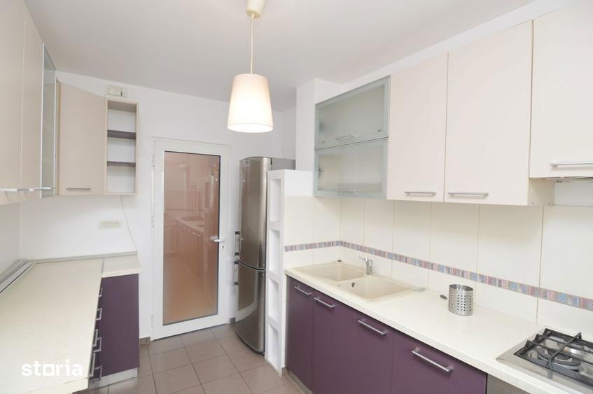 Apartament cu 3 camere, mobilat în Pantelimon