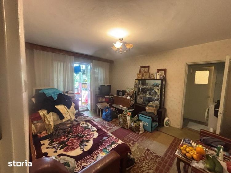 Apartament cu 2 camere semidecomandat în Alexandru cel Bun