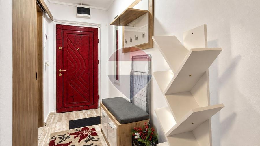 Apartament cu 2 camere nedecomandat, mobilat în Central