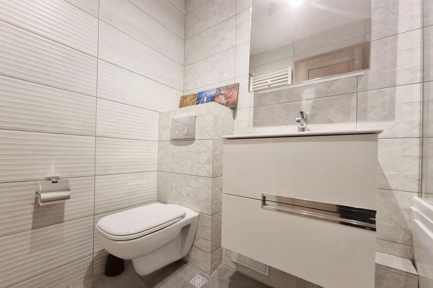 Garsonieră decomandată în Unirii
