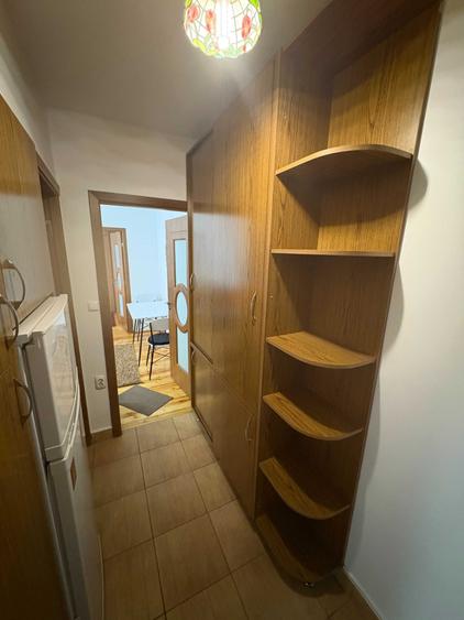 Apartament cu 2 camere nedecomandat în Nufărul