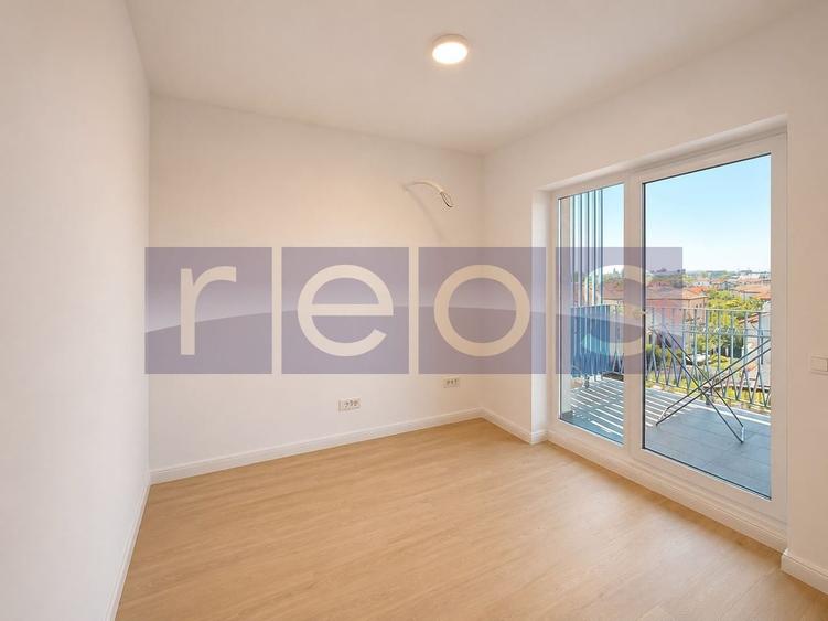 Apartament cu 3 camere, mobilat în Băneasa
