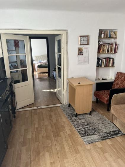 Casă cu 3 camere în 1 Mai