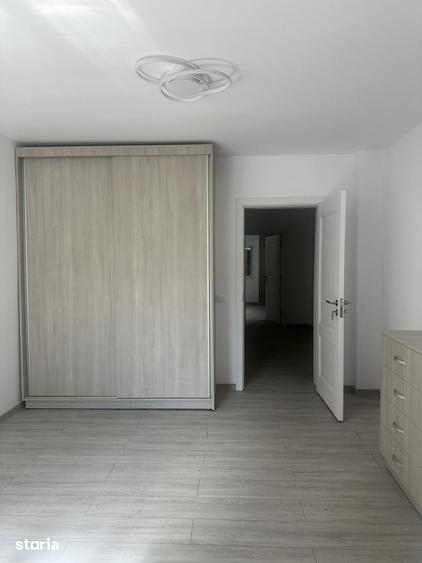 Casă cu 3 camere cu Teren 500 Mp în Central