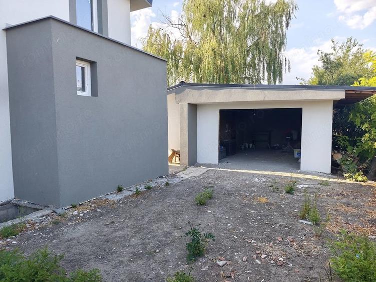 Casă cu 4 camere cu Teren 590 Mp în Becicherecu Mic