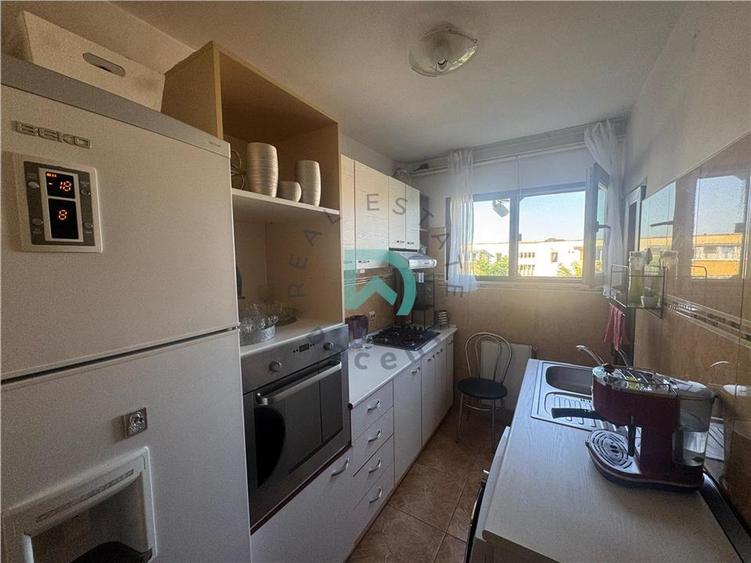 Apartament cu 2 camere semidecomandat în Astra