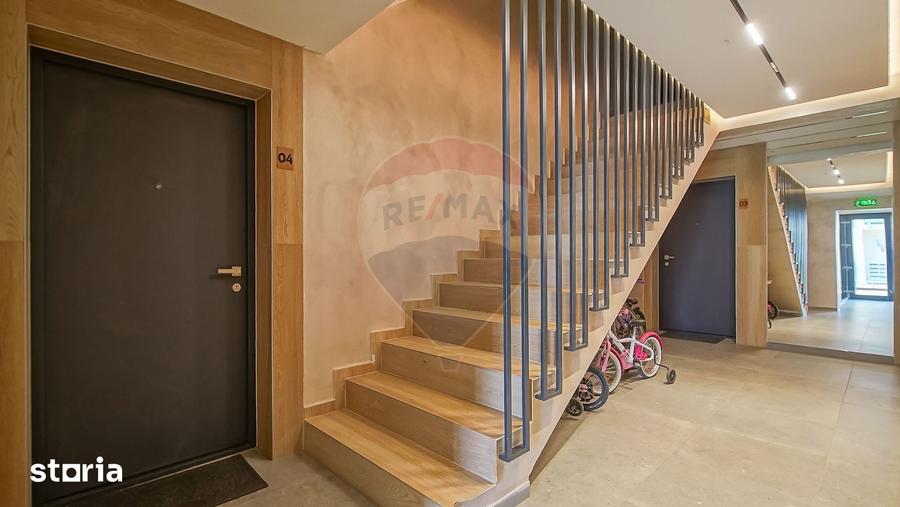 Apartament cu 3 camere, mobilat în Tractorul