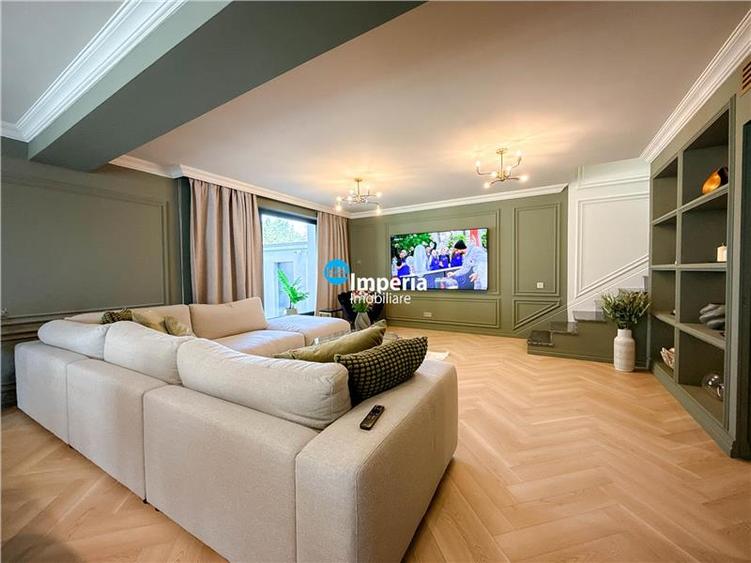 Casă cu 6 camere cu Teren 520 Mp în Băneasa