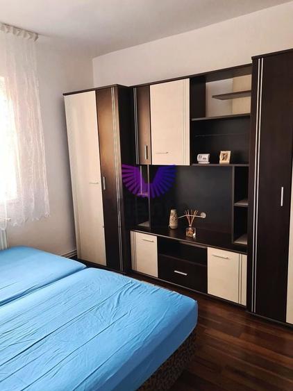 Apartament cu 3 camere decomandat, mobilat în Terezian