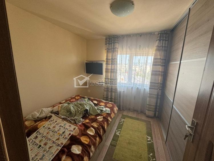 Apartament cu 4 camere semidecomandat în Mănăștur