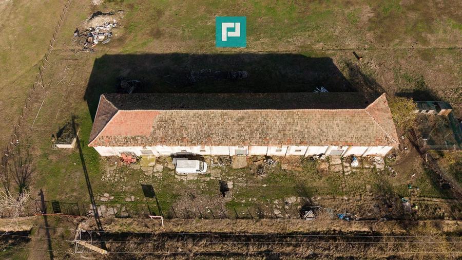 Spațiu industrial, de 455 mp, în Zărand