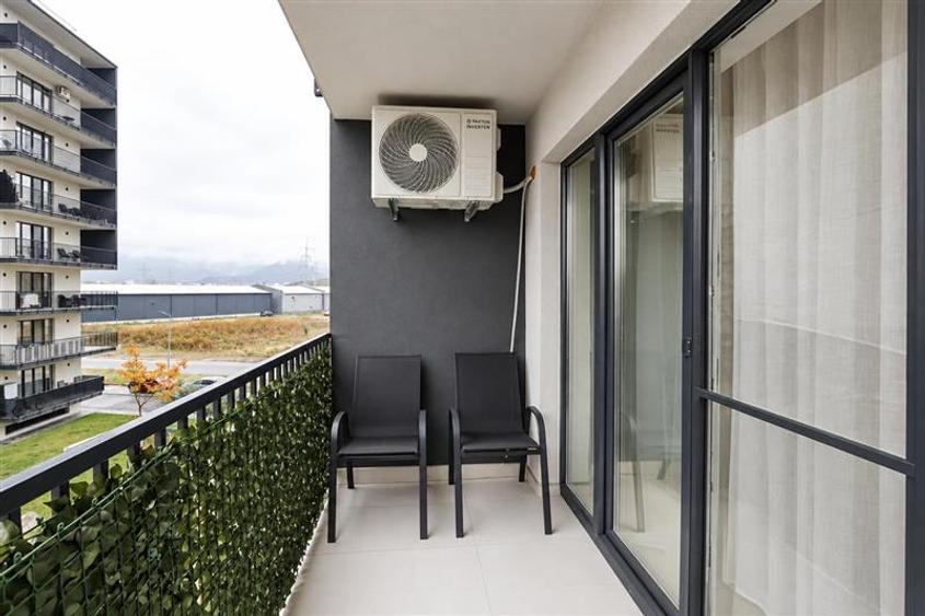 Apartament cu 3 camere decomandat, mobilat în Triaj