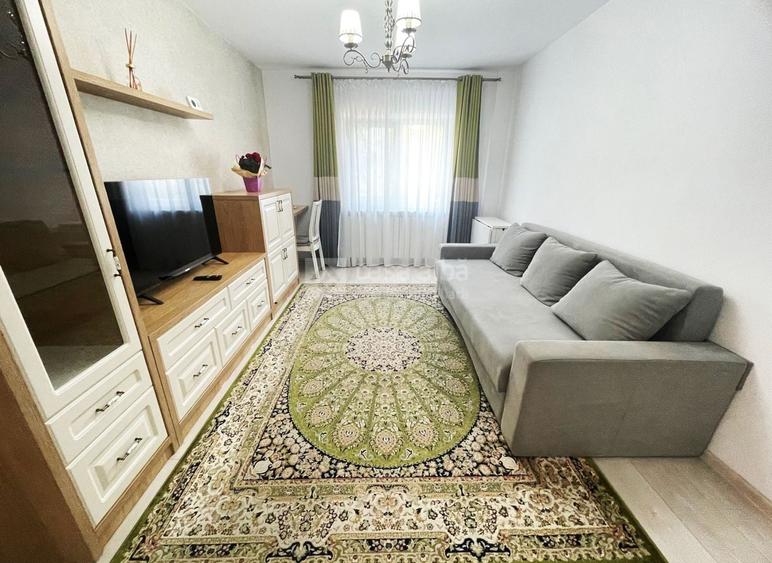 Apartament cu 3 camere decomandat, mobilat în Păcurari
