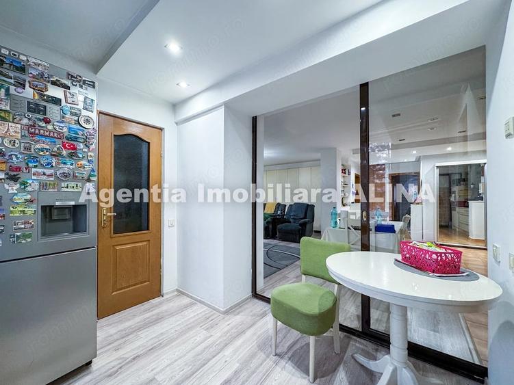 Apartament cu 3 camere decomandat în Mărăști