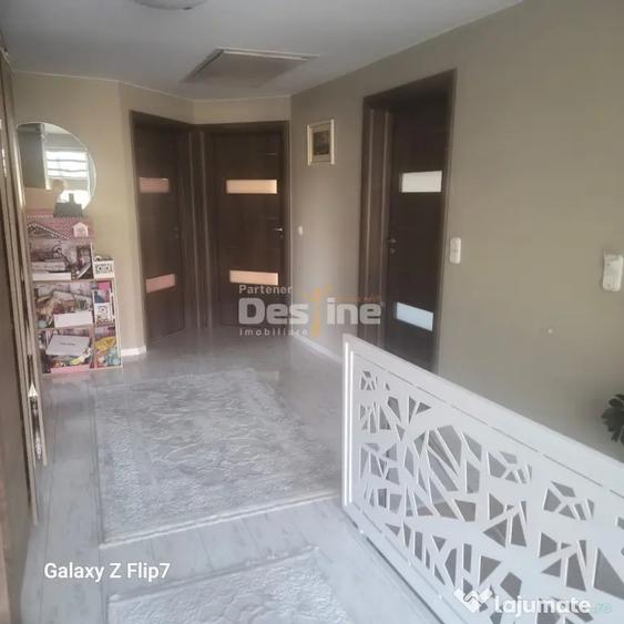 Casă cu 4 camere cu Teren 570 Mp în Central