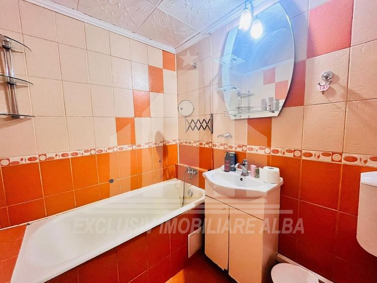 Apartament cu 2 camere decomandat, mobilat în Ampoi 3