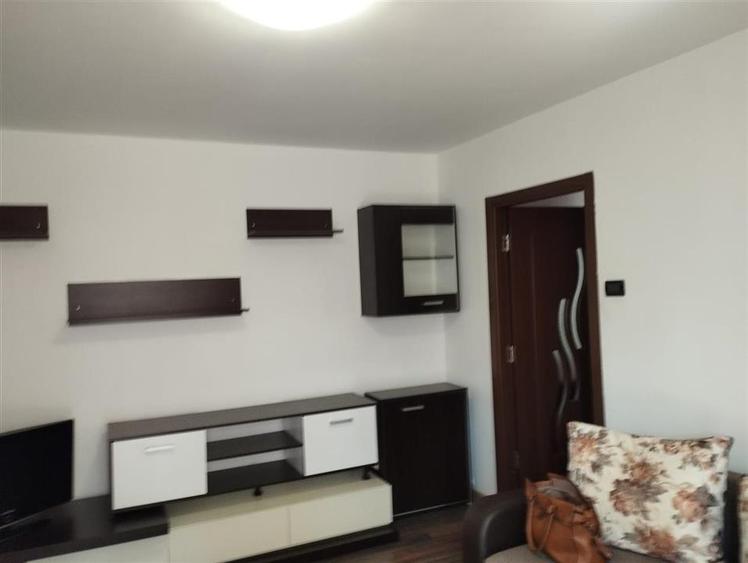 2 camere semidecomandate, Centru - 1