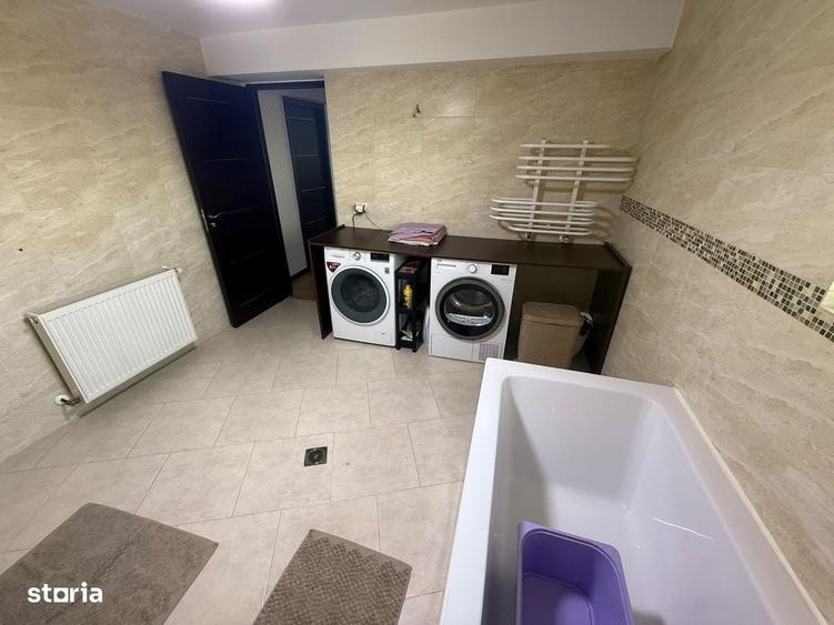 Casă cu 4 camere în Postăvari
