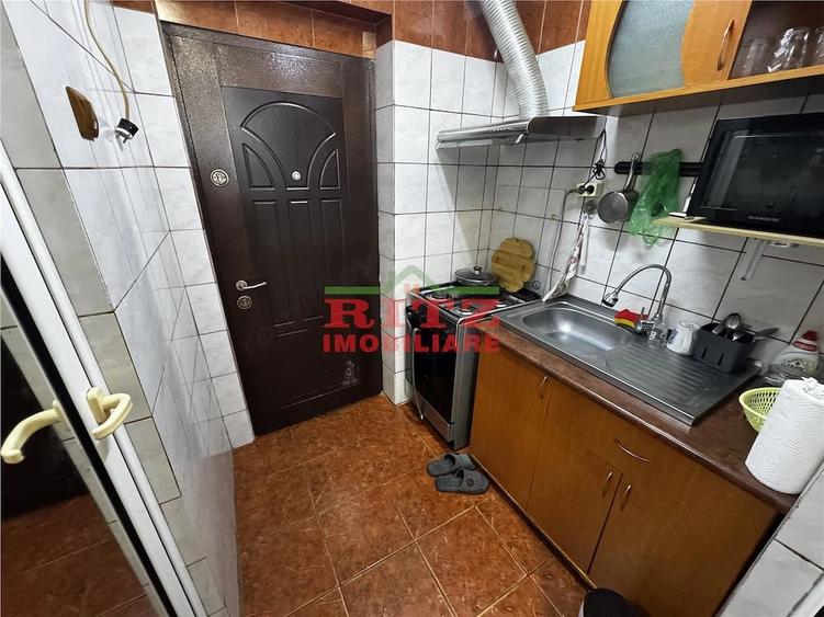 Garsonieră în Steaua