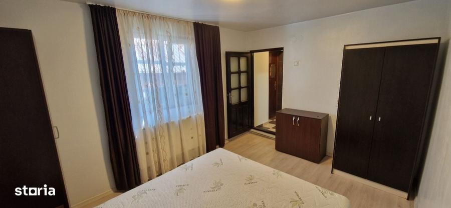 Apartament cu 2 camere decomandat în Bariera Vâlcii