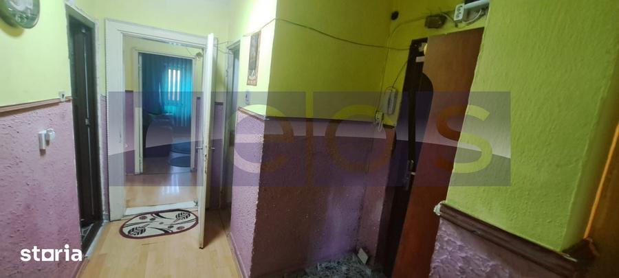 Apartament cu 4 camere decomandat în Ultracentral