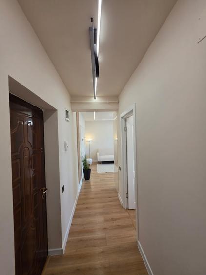 Apartament cu 2 camere decomandat în Florești