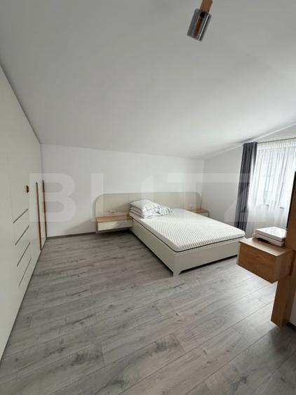 Casă individuală cu 5 camere cu Garaj în Tărlungeni