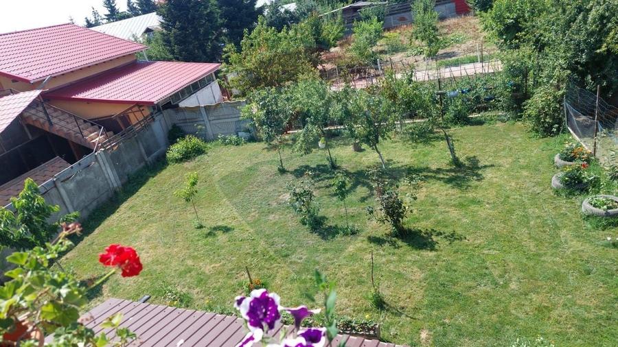 Duplex cu 6 camere cu Teren 480 Mp în Tărtășești