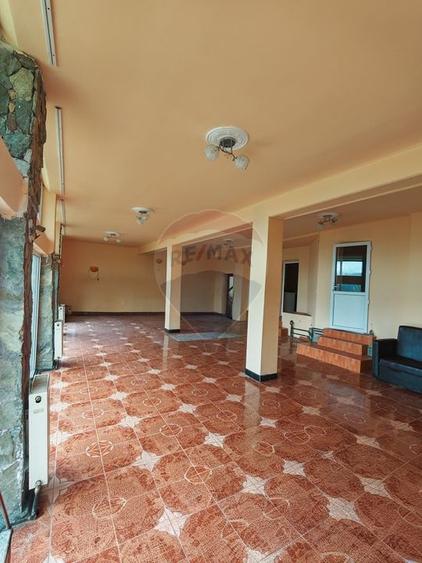Hotel/Pensiune, de 366 mp, în Central