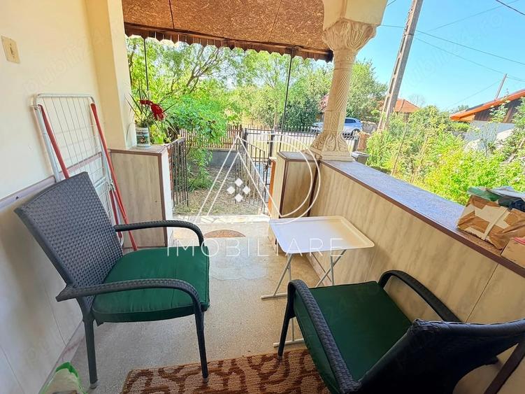 Casă cu 3 camere cu Teren 9730 Mp în Central