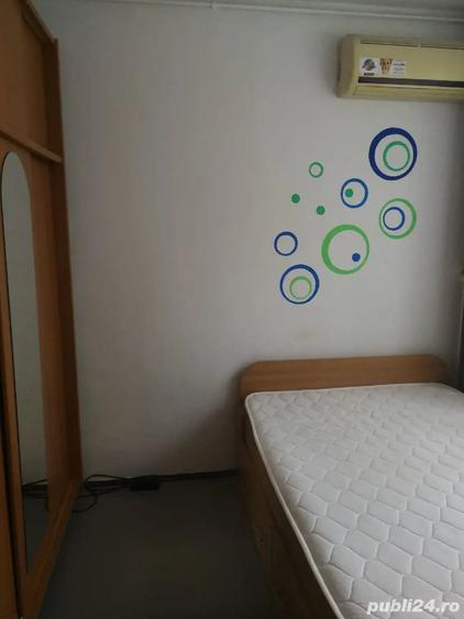 Apartament cu 3 camere decomandat în Drumul Taberei