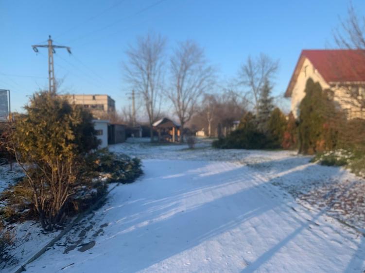 Teren investiție, de 1,600 mp, în Tomești