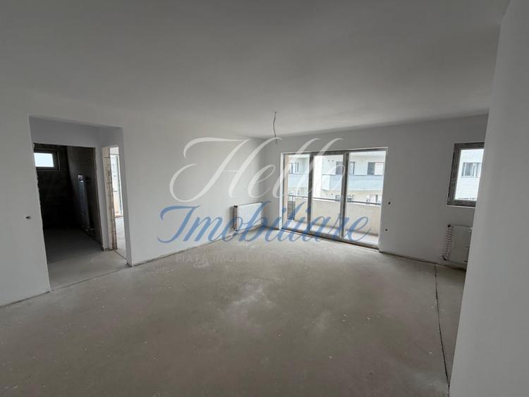 Apartament cu 2 camere semidecomandat în Florești